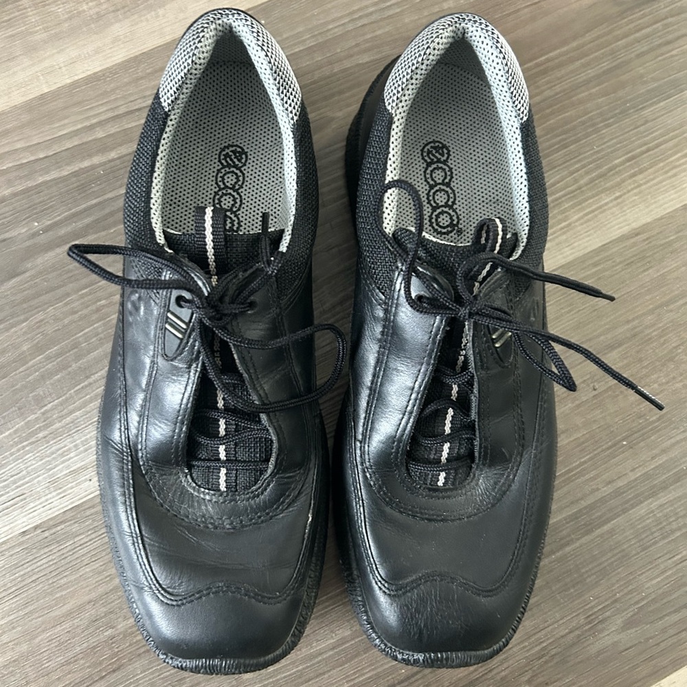 ECCO Men's Black Leather Sneakers